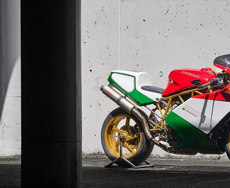 Breadwinner&rsquo;s Custom Ducati 900SS | Bike EXIF